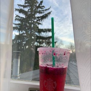 Meet your Posher, Nelly